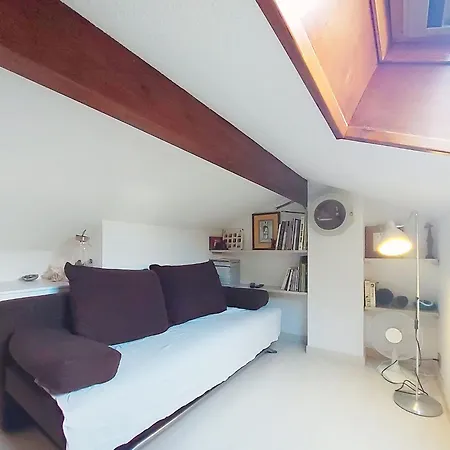 Les Charmilles-16 By Interhome * لا بالمير